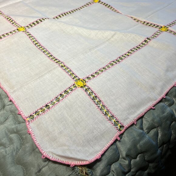 Delicate Vintage White, Pink and Yellow Linen Table Cloth 36.5 x 34 inches - Picture 1 of 4